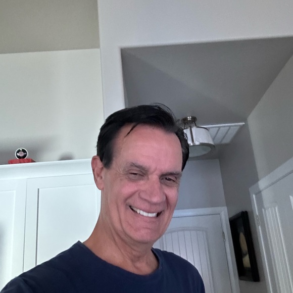 Meet your Posher, Carey - Picture 1 of 1